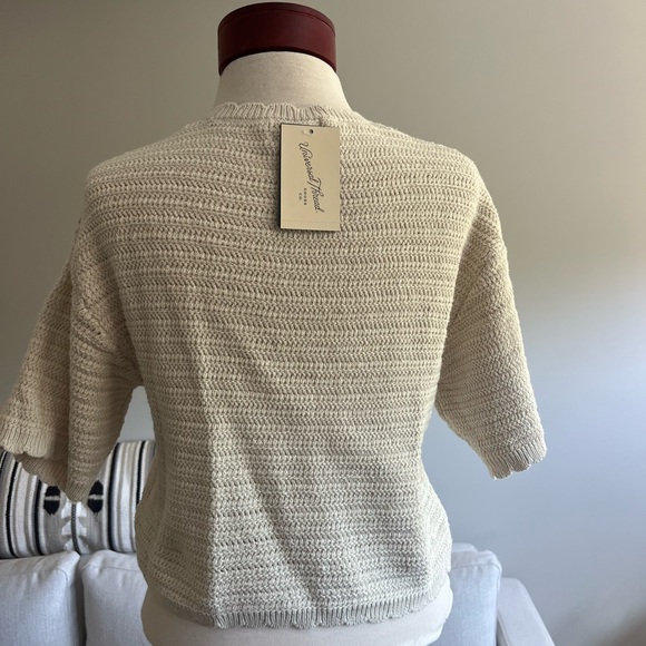 Cream Knit Short Sleeve Sweater - Picture 3 of 3